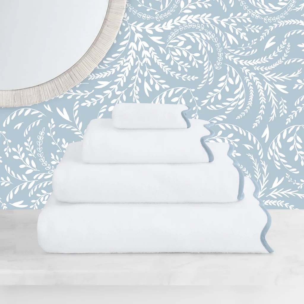 Blue Scalloped Plush White Washcloth - Image 3